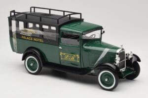 Citroen C4 F Palace Hotel Verde Solido 1:18 118303-00 Metal - imagen 4 de 6