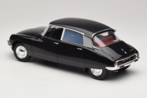 Citroen DS Special Negro Dickie Solido 1:18 S1800708 Metal - imagen 7 de 8