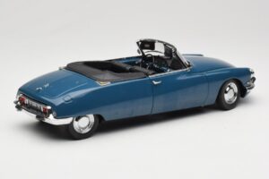 Citroen DS 19 Cabriolet Rojo Sun Star 1:18 4742 Metal - imagen 3 de 8