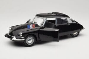 Citroen DS Presidentielle Gris Solido 1:18 8035 Metal - imagen 2 de 8