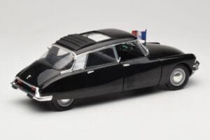 Citroen DS Presidentielle Gris Solido 1:18 8035 Metal - imagen 3 de 8