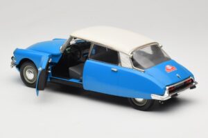 Citroen DS #233 Rally Azul Solido 1:18 8034 Metal - imagen 5 de 8