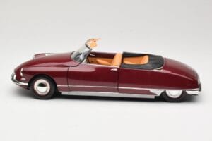 Citroen DS19 Cabriolet Bordeaux Norev 1:18 181561 Metal - imagen 4 de 8