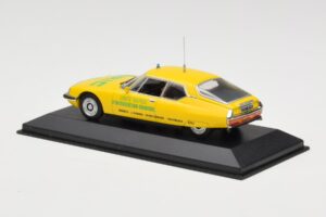 Citroen SM Maserati Unite Rapide d'Intervention Chimique Minichamps 1:43 400111091 Metal - imagen 3 de 4