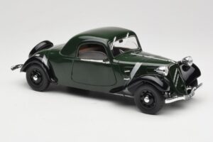 Citroen Traction Avant 11 Coupe Verde Solido 1:18 8179 Metal - imagen 6 de 8