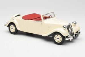 Citroen Traction Avant 11B Cabriolet Crema Norev 1:18 181440 Metal - imagen 4 de 6