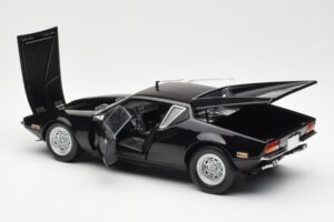 De Tomaso Pantera Negro Kyosho 1:18 08851BK Metal - imagen 5 de 8