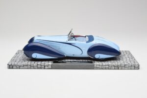 Delahaye Type 135-M Cabriolet Mullin Museum Minichamps 1:18 107116160 Metal - imagen 3 de 6