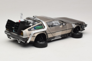 DeLorean DMC-12 Back to the Future Time Machine Sun Star 1:18 2710 Metal - imagen 2 de 6