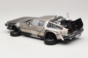 DeLorean DMC-12 Back to the Future Time Machine Sun Star 1:18 2710 Metal - imagen 5 de 6