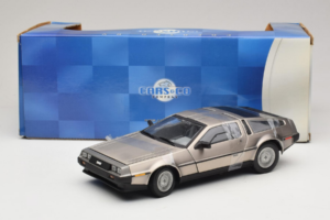 DeLorean DMC-12 Plata Sun Star 1:18 2703 Metal - imagen 6 de 6