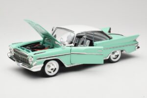 DeSoto Adventurer Verde American Mint 1:18 92738 Metal - imagen 2 de 8