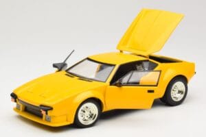 De Tomaso Pantera Amarillo Hot Wheels 1:18 27809 Metal - imagen 2 de 8
