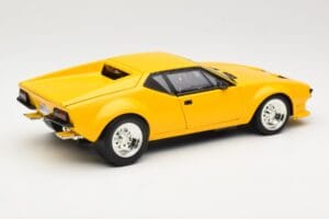 De Tomaso Pantera Amarillo Hot Wheels 1:18 27809 Metal - imagen 3 de 8