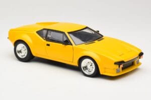 De Tomaso Pantera Amarillo Hot Wheels 1:18 27809 Metal - imagen 6 de 8