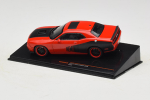Dodge Challenger SRT8 Rojo IXO 1:43 CLC597N Metal - imagen 3 de 4