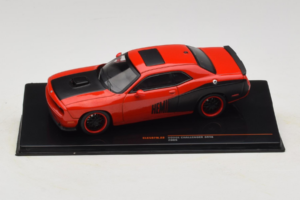 Dodge Challenger SRT8 Rojo IXO 1:43 CLC597N Metal