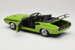 Dodge Challenger Descapotable Verde Greenlight 1:18 12803-06G Metal - imagen 5 de 8