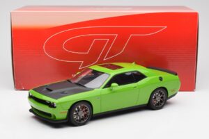Dodge Challenger SRT Hellcat Verde GT Spirit 1:18 GT168 Resina - imagen 6 de 6