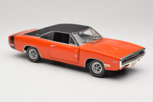 Dodge Charger R/T Naranja & Negro American Muscle 1:18 39314 Metal - imagen 6 de 8