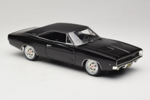Dodge Charger R/T Steve McQueen Bullitt Movie Greenlight 1:18 12839 Metal - imagen 6 de 8