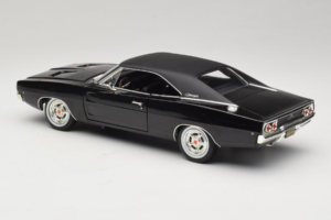 Dodge Charger R/T Steve McQueen Bullitt Movie Greenlight 1:18 12839 Metal - imagen 7 de 8