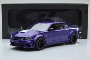 Dodge Charger Super Bee Morado GT Spirit 1:18 GT895 Resina - imagen 6 de 6