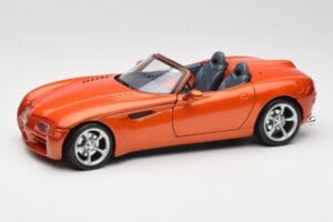 Dodge Concept Vehicle Naranja Maisto 1:18 50323 Metal