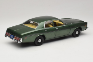Dodge Monaco Verde Hunter GreenLight 1:18 19045 Metal - imagen 3 de 8