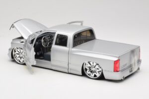 Dodge Ram Tuned Plata Jada 1:18 63162-SM Metal - imagen 5 de 8