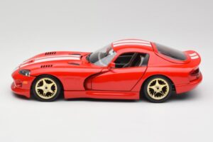 Dodge Viper GTS Rojo Bburago 1:18 3075 Metal - imagen 4 de 8