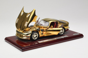 Dodge Viper GTS Gold Plated 23K Maisto 1:18 GP001 Metal - imagen 2 de 8