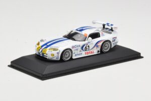 Dodge Viper GTS-R #61 Team Oreca S. Ayari / P. Gache 24 Hours of Le Mans 1997 Minichamps 1:43 430971461 Metal - imagen 2 de 4