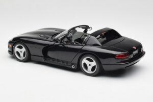 Dodge Viper RT/10 Negro Bburago 1:18 3065 Metal - imagen 7 de 8