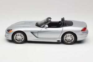Dodge Viper SRT-10 Bright Plata Bburago 1:18 34908 Metal - imagen 4 de 8