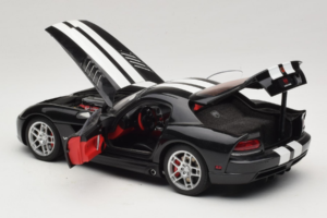 Dodge Viper SRT-10 Coupe Negro AUTOart 1:18 71712 Metal - imagen 5 de 8
