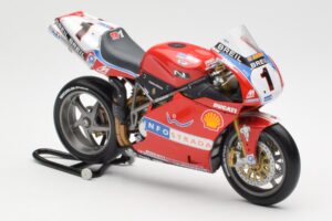 Ducati 998R WSB #1 T. Bayliss Ducati Infostrada 2002 Minichamps 1:12 122021201 Metal - imagen 4 de 6