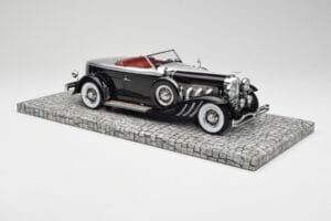 Duesenberg Model J Torpedo Disappearing Top Convertible Coupe Plata Negro Minichamps 1:18 107150431 Resina - imagen 4 de 6