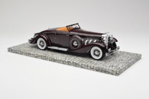 Duesenberg SJN Convertible Coupe Burdeos Minichamps 1:18 107150331 Metal - imagen 6 de 6