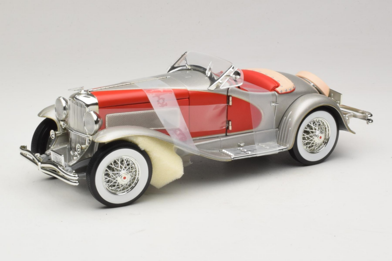 Duesenberg SJ Clark Gable's Car Plata Rojo ERTL 1:18 7962 Metal