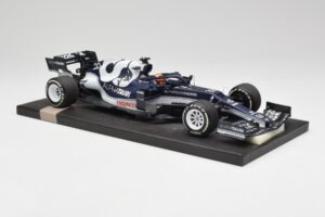 AlphaTauri AT02 #22 Y. Tsunoda Bahrain GP 2021 Minichamps 1:18 117210122 Metal - imagen 4 de 6