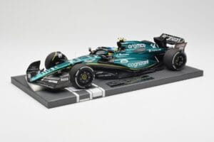 Aston Martin AMR23 #14 F. Alonso 3rd Place Saudi Arabian GP 2023 Minichamps 1:18 117230214 Metal - imagen 2 de 7