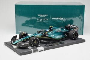 Aston Martin AMR23 #14 F. Alonso 3rd Place Saudi Arabian GP 2023 Minichamps 1:18 117230214 Metal - imagen 7 de 7