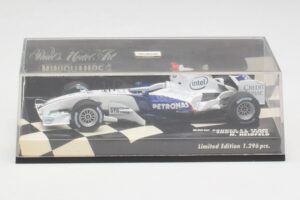 BMW Sauber F1.06 #16 N. Heidfeld F1 2006 Minichamps 1:43 400060086 Metal - imagen 4 de 5