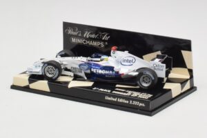 BMW Sauber F1.06 #10 N. Heidfeld Hungarian GP 3rd Place 2006 Minichamps 1:43 400060116 Metal - imagen 3 de 5