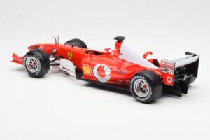 Ferrari F2003-GA F1 Constructors World Champions 2003 Hot Wheels 1:18 G3764 Metal - imagen 5 de 7