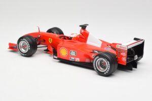 Ferrari F2001 #1 M. Schumacher F1 World Champion 2001 Rojo Hot Wheels 1:18 50202 Metal - imagen 5 de 6