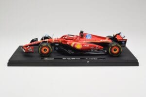 Ferrari SF-24 #16 C. Leclerc Emilia Romagna Grand Prix 2024 Bburago 1:18 18-16821-L-IMOLA-SHOWCASE Metal - imagen 3 de 7