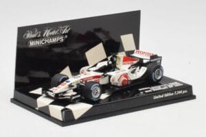 Honda RA106 #12 J. Button Hungarian GP Winner F1 2006 Minichamps 1:43 400060112 Metal - imagen 2 de 5