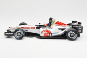Honda RA106 Honda Racing Team J. Button F1 Showcar 2006 Minichamps 1:18 BUTTON001 Metal - imagen 3 de 6